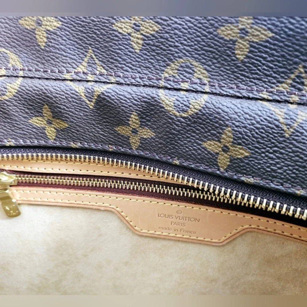 Louis Vuitton Luco Tote